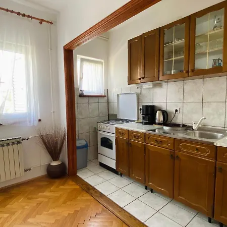 Apartment Simicic Rab Town